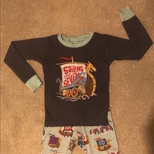 Hatley 2T boys pajamas